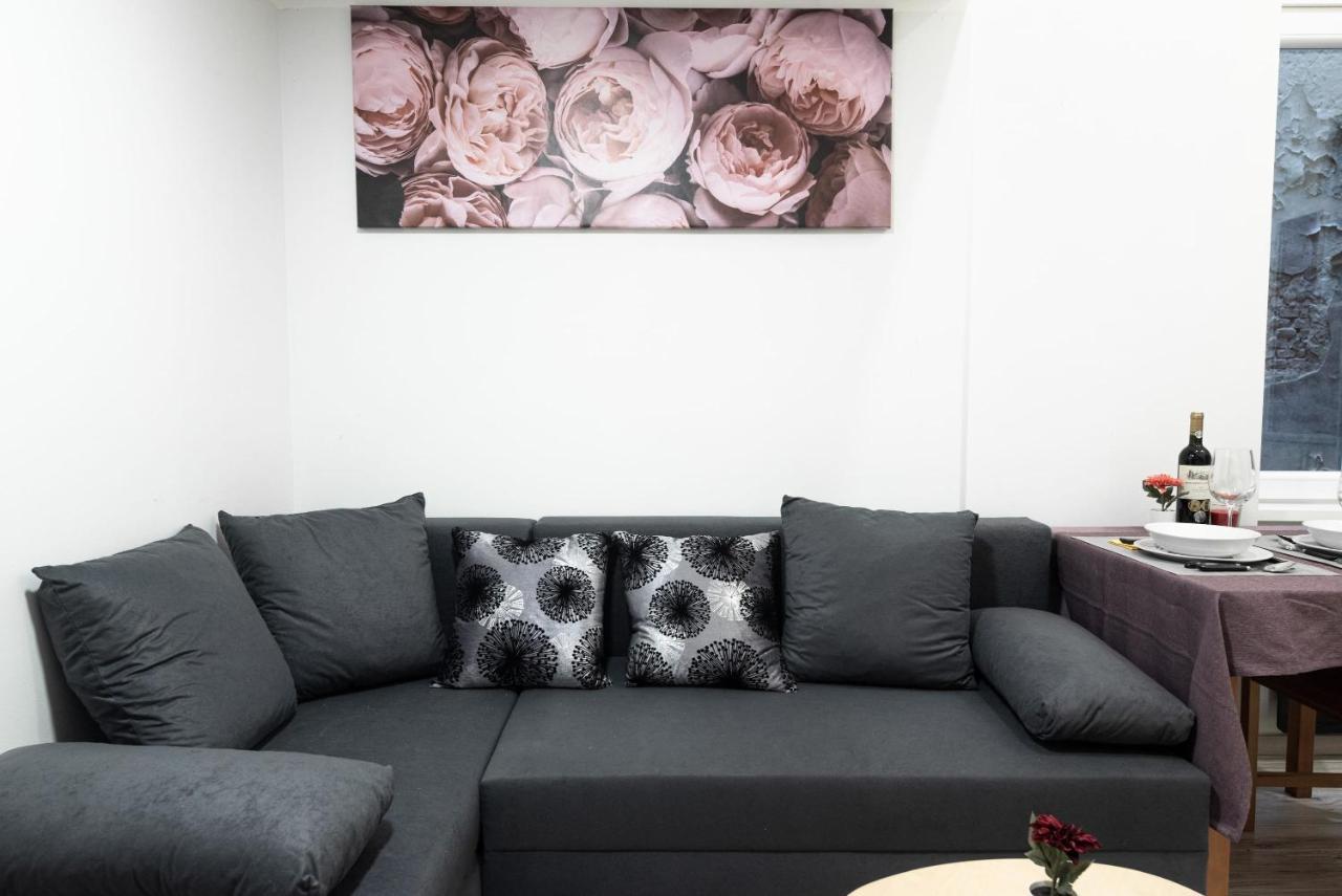 Super Central Quiet Studio Budapest Luaran gambar