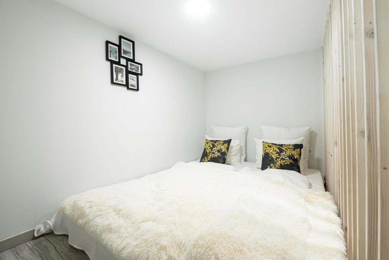 Super Central Quiet Studio Budapest Luaran gambar